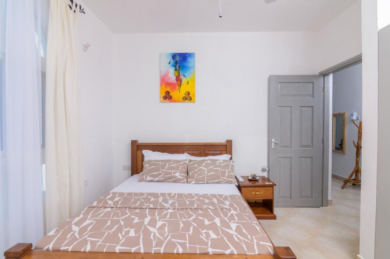 Ferienwohnung Bali House Malindi Exterior foto